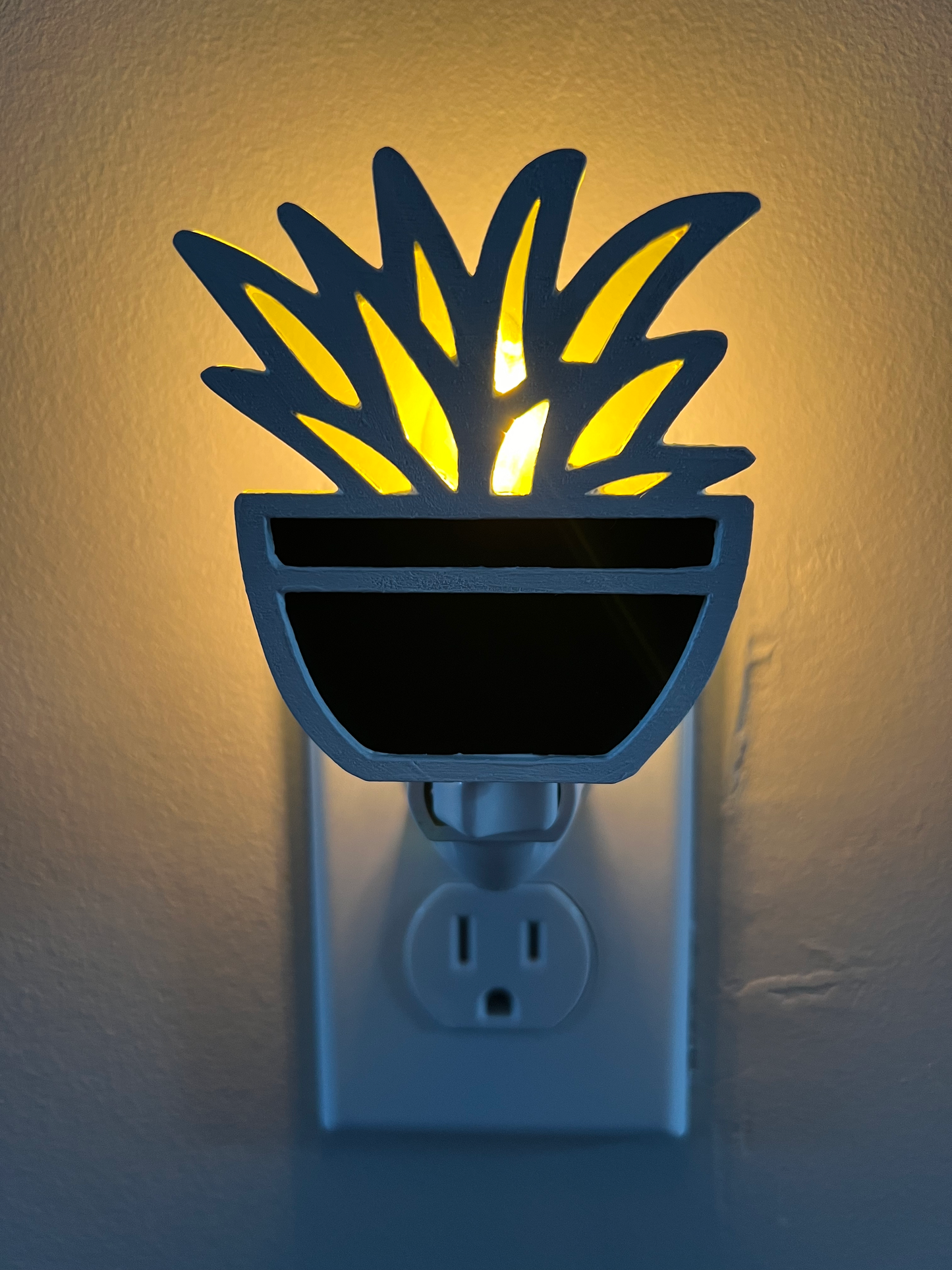 Desert Glow Series: Yellow Succulent Nightlight 2