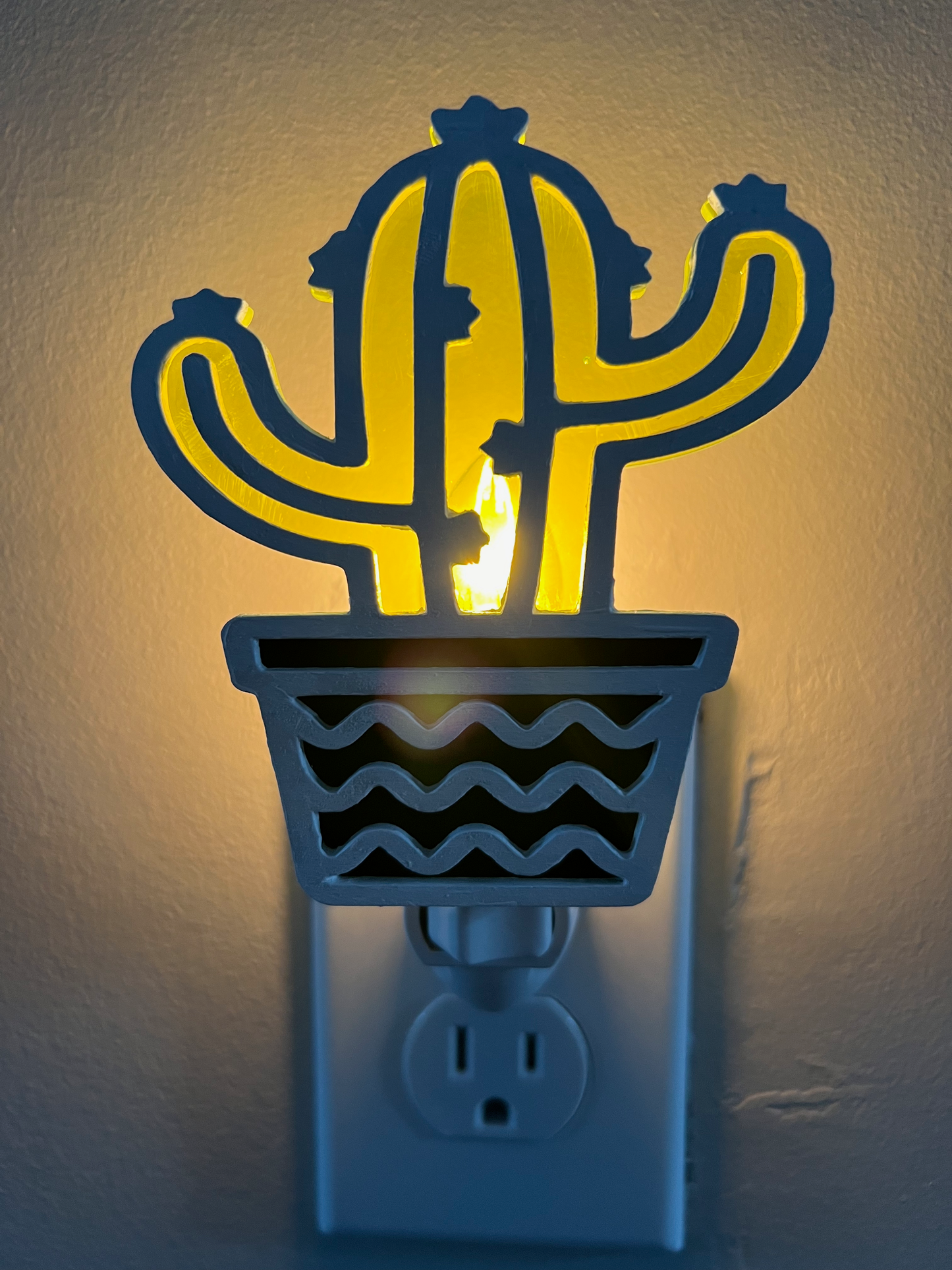 Desert Glow Series: Yellow Succulent Nightlight 5